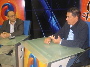 577678_440002626078480_896952804_n