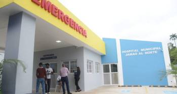 thumbnail_Fachada Hospital Jamao al Norte.jpg