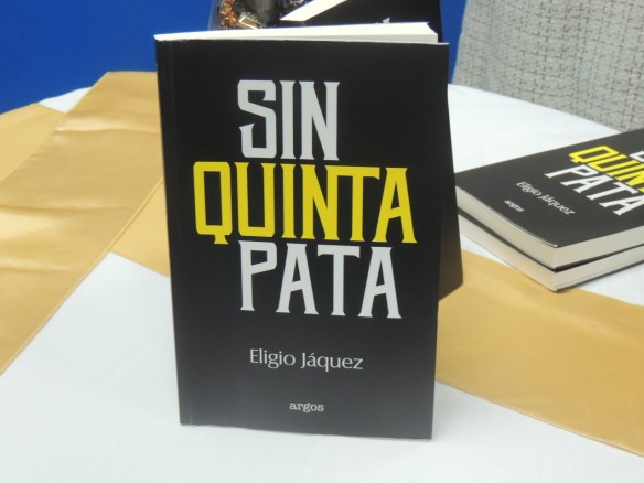 thumbnail_2 PORTADA DEL LIBRO SIN QUINTA PATA.jpg