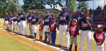 thumbnail_Reconocimiento a Junior Noboa 2.jpg